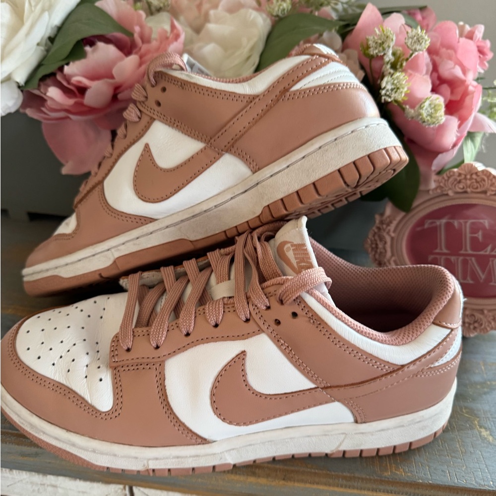 Nike Women's Pink and White Sneakers